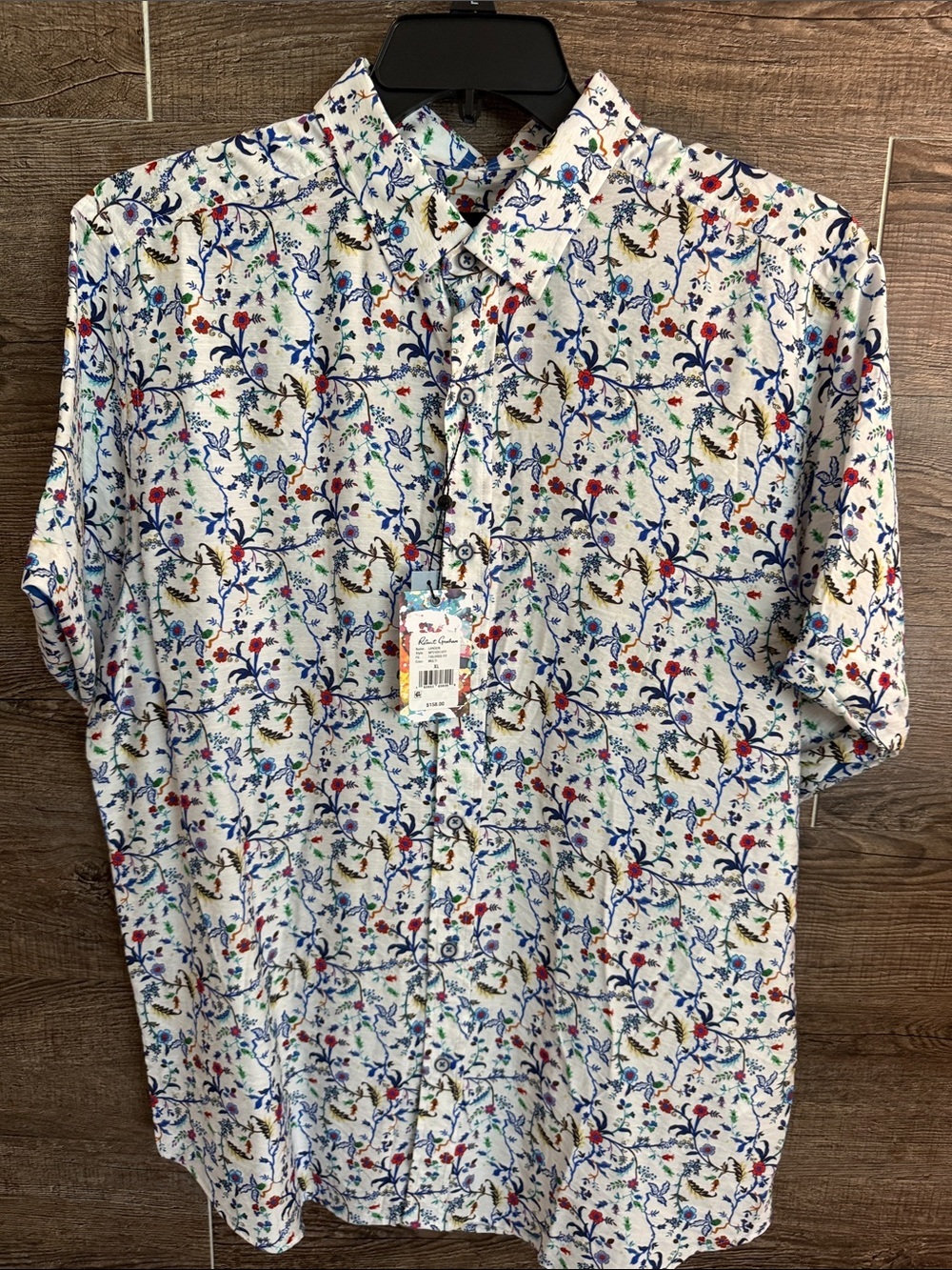 Robert Graham Landon Floral Short-Sleeve Button-Down Shirt. Tailored Fit.